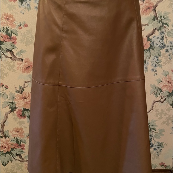 Vintage Charter Club Midi Skirt; Deep Caramel Faux Leather W/Side Zip; Women Sz6 - Picture 1 of 11